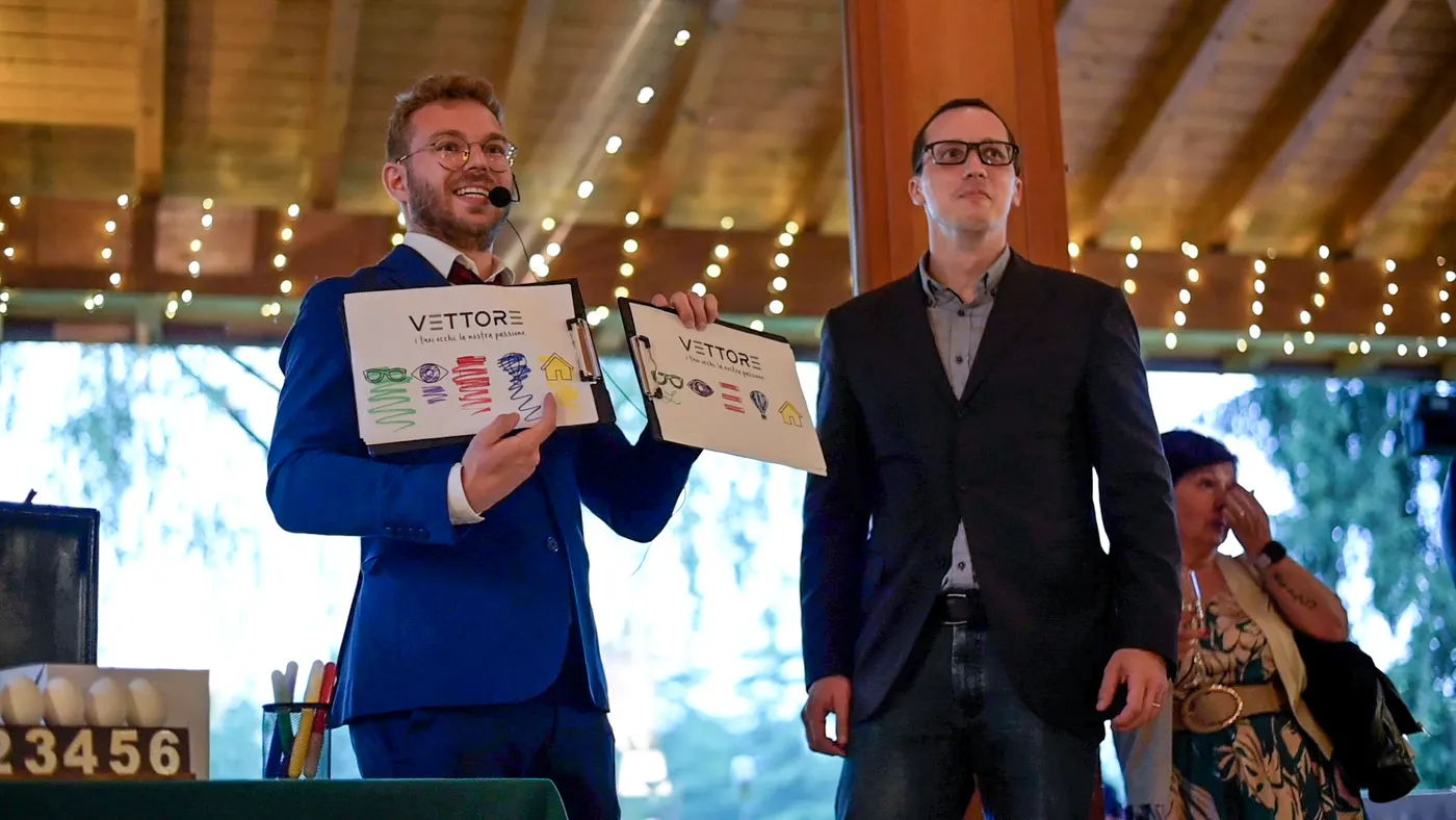 Spettacolo di magia per l'anniversario di un'azienda